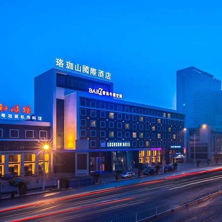 Logosun Hotel Wuhan Buitenkant foto
