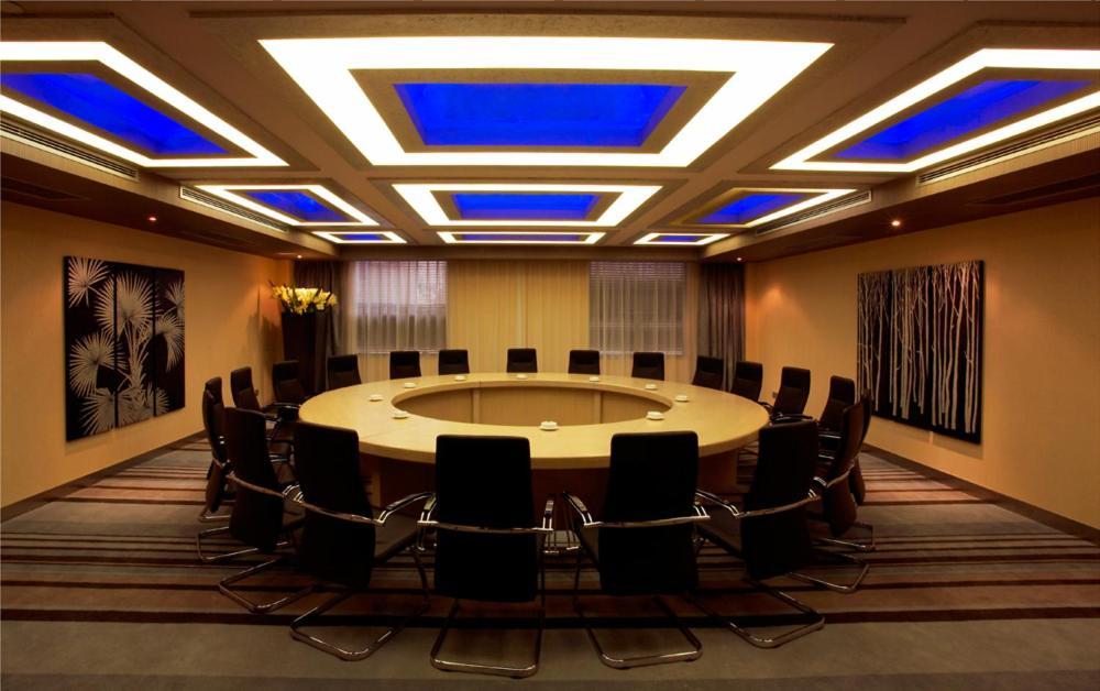 Logosun Hotel Wuhan Buitenkant foto