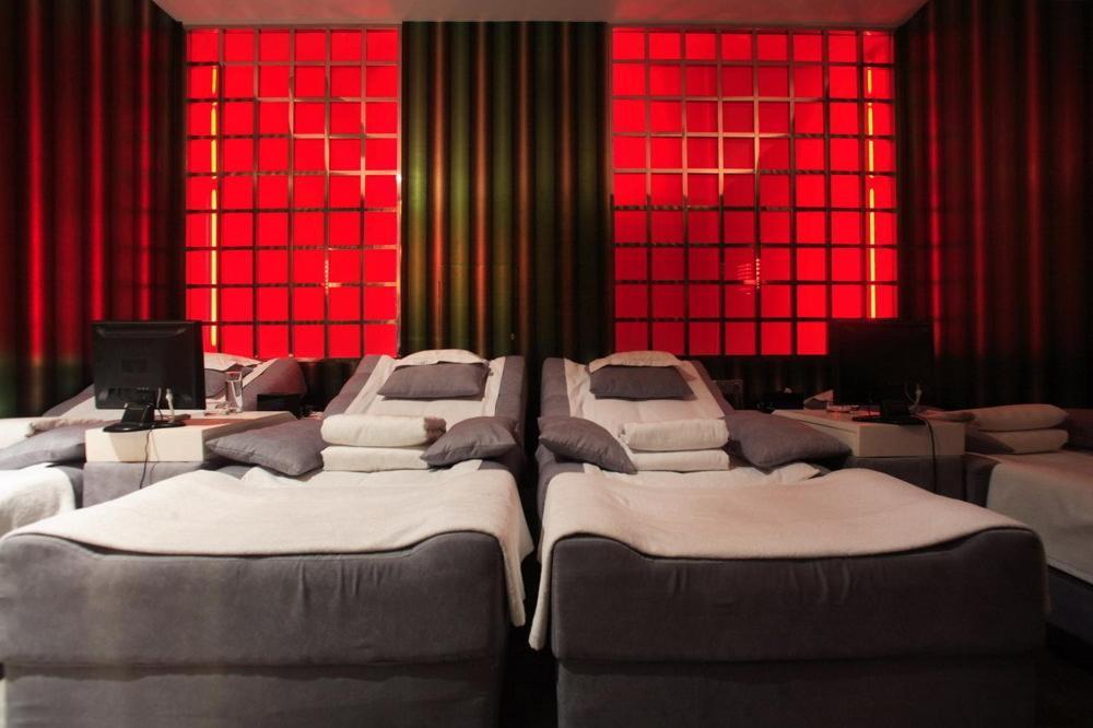 Logosun Hotel Wuhan Buitenkant foto