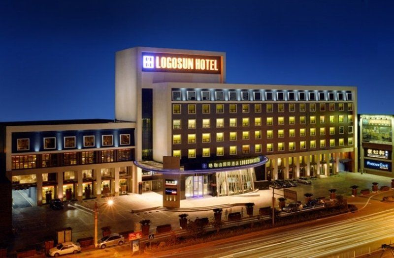 Logosun Hotel Wuhan Buitenkant foto
