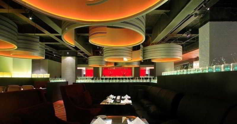 Logosun Hotel Wuhan Buitenkant foto